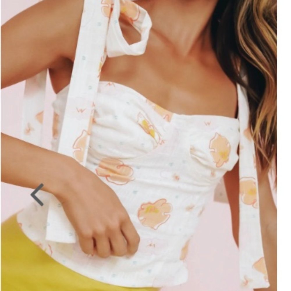 VRG GRL floral tie top